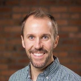 Alex's headshot
