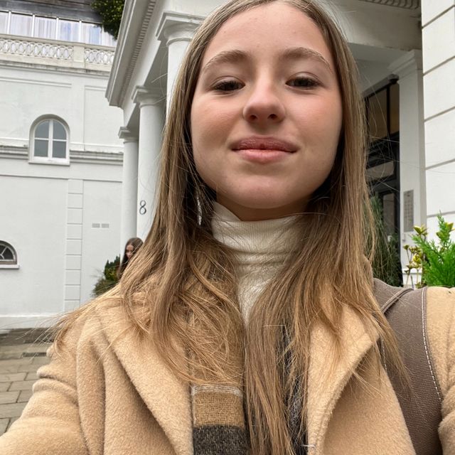 How does exposure to environmental toxins during key developmental