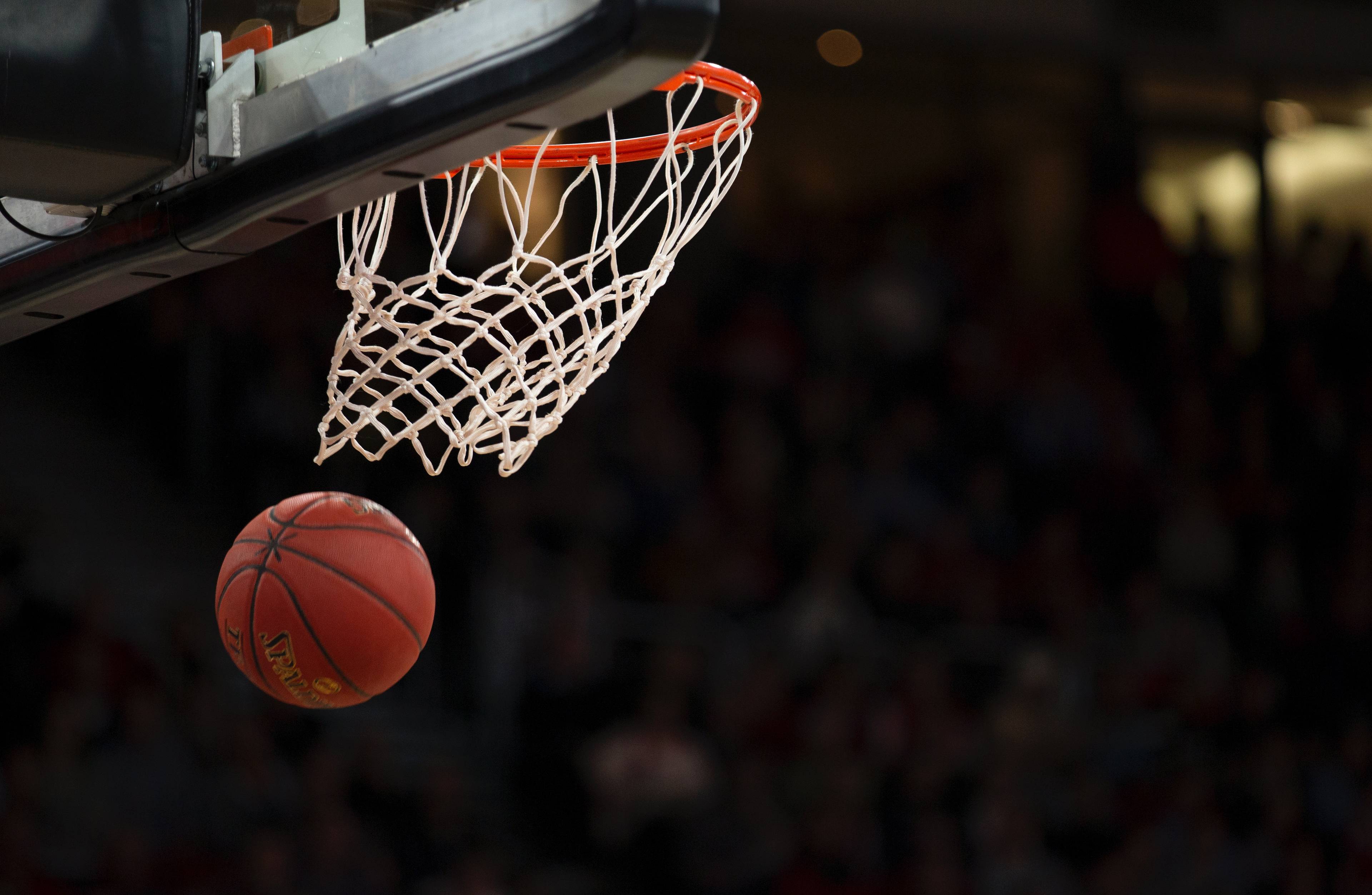 Backboards & Dashboards: Using analytics to understand sports performance