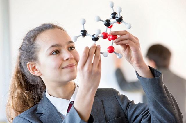 Chemistry Internships for High School Students Blog Header Image