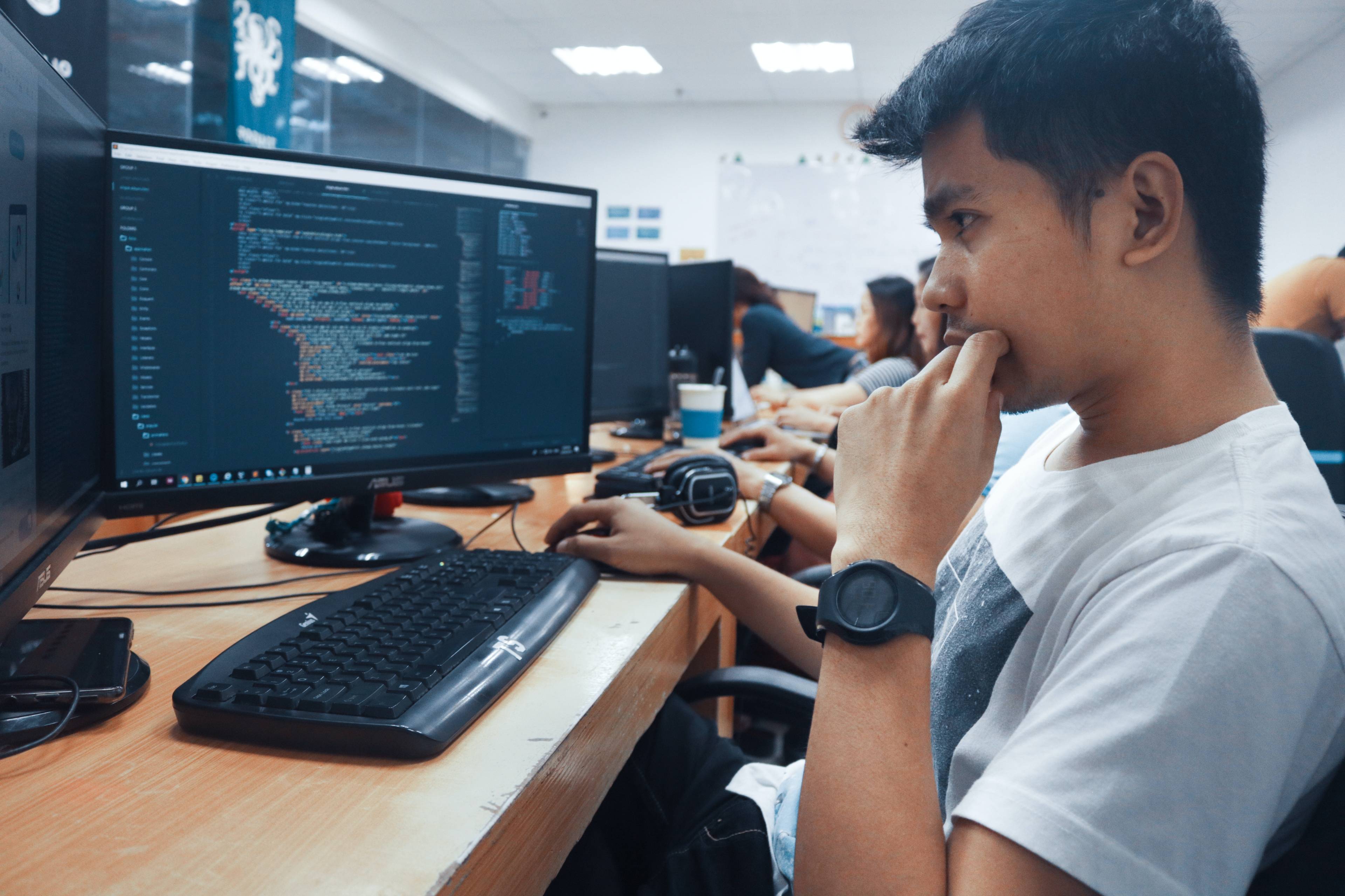 student looking at a computer screen